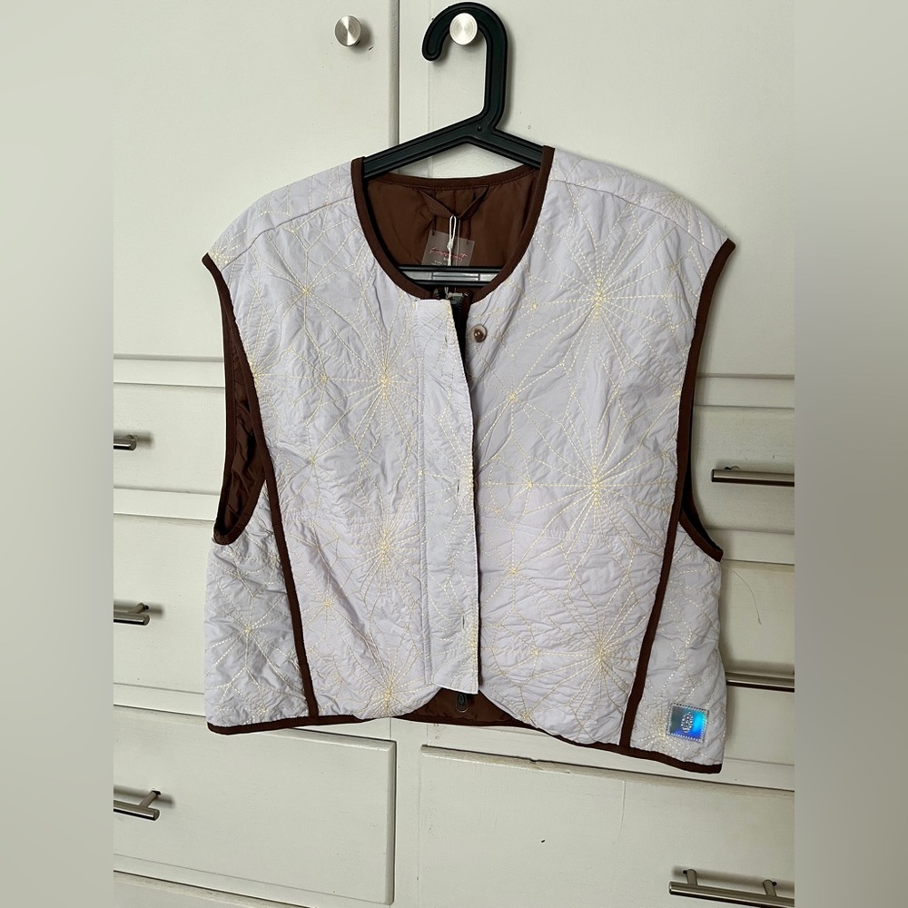 Free People Kacie Reversible White and Brown Vest size small 🆕 - Picture 5 of 13